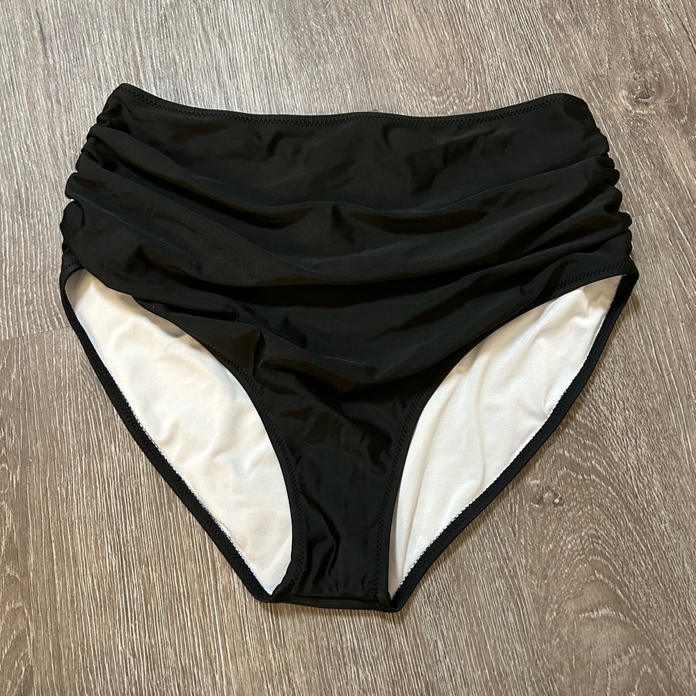 High waisted black cupshe swim bottoms